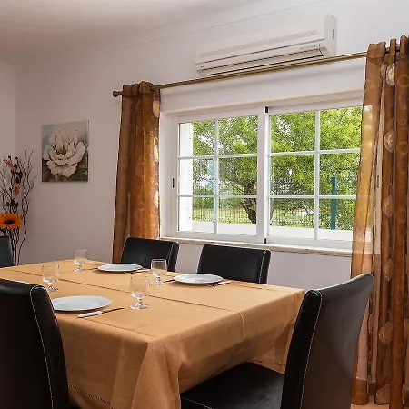 Amendoeiras By Interhome